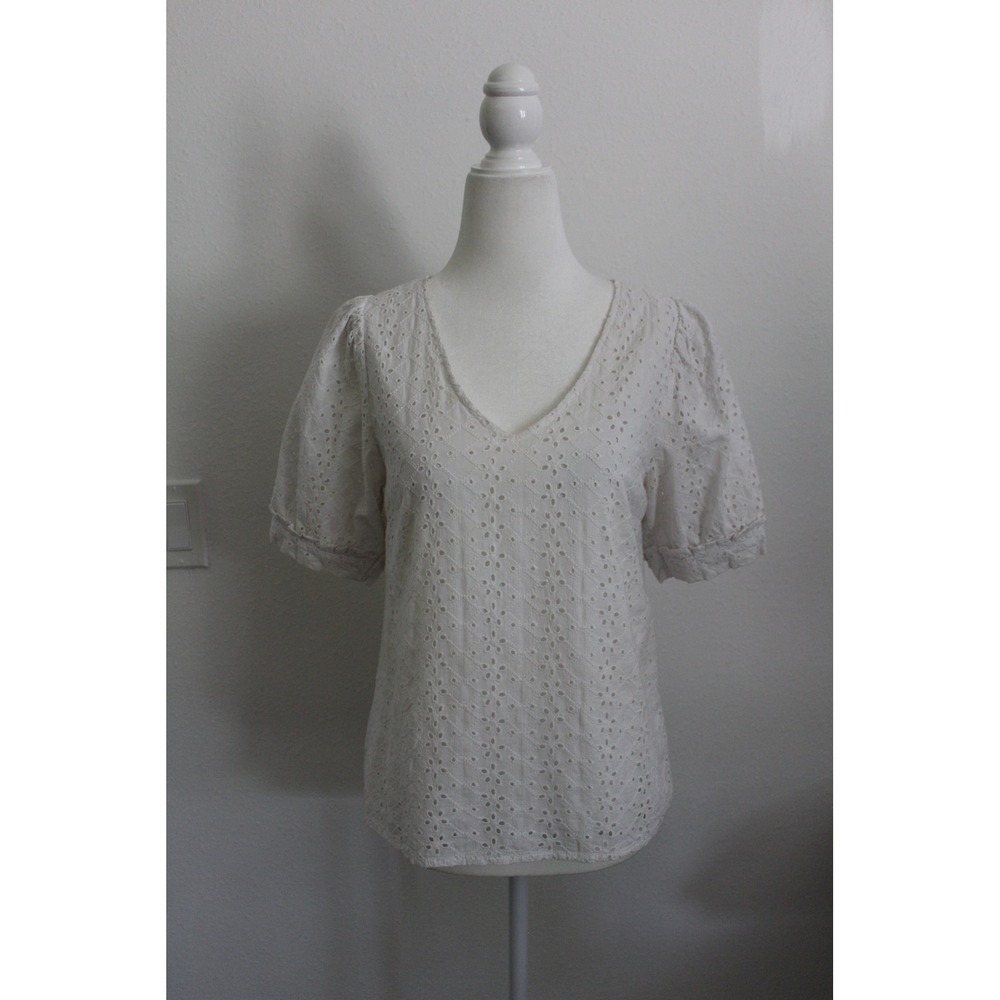 Draper James White Eyelet Puff Sleeve V-Neck Cotton Blouse XS Preppy